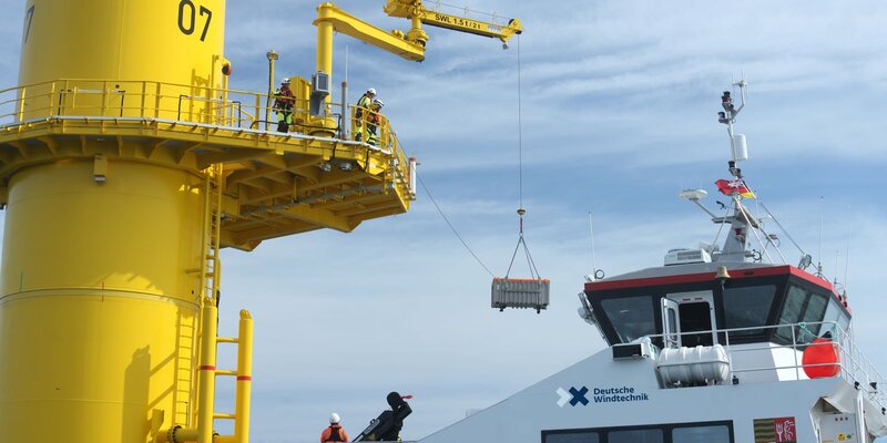 Service-Einsatz im Offshore-Windpark Nordergründe